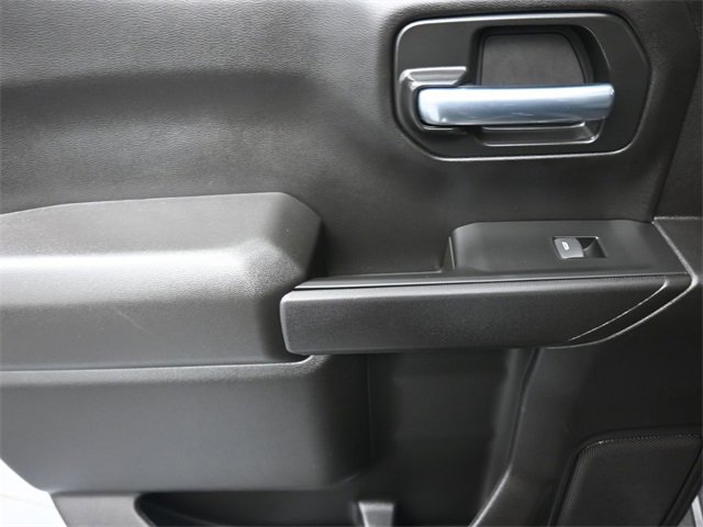 Used 2025 Chevrolet Silverado 1500 Custom w/ Turbomax Blackout Package image 19