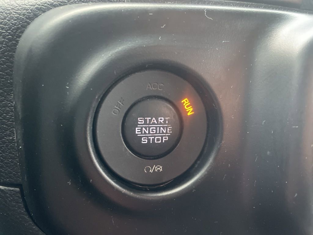 Certified 2021 Jeep Wrangler Sport S image 30