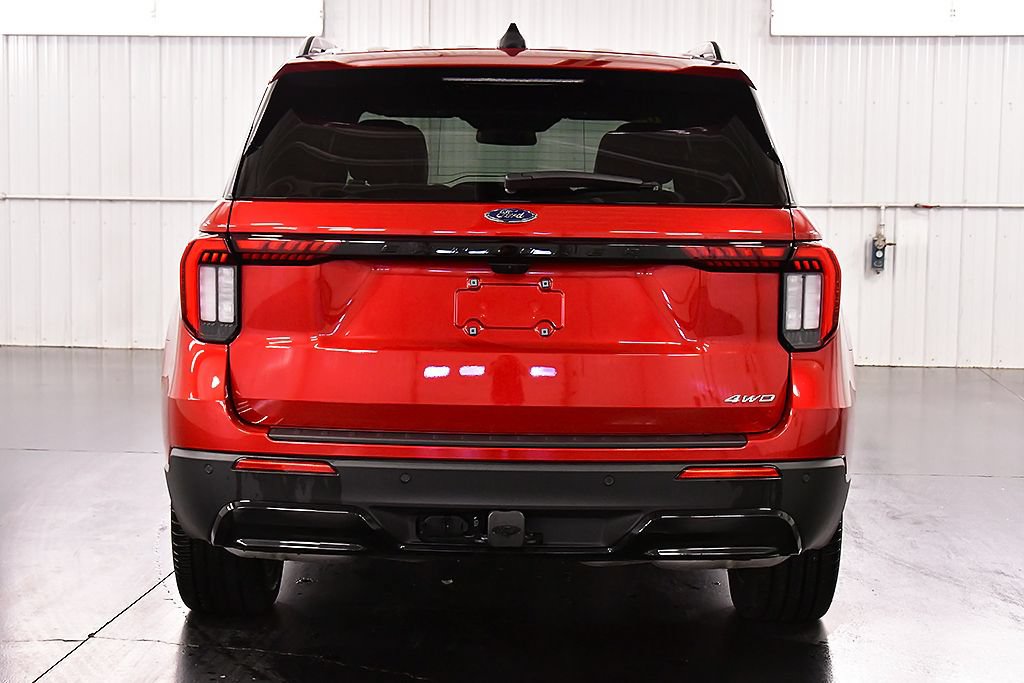 Used 2025 Ford Explorer ST-Line w/ Premium Package AWD/4WD image 7