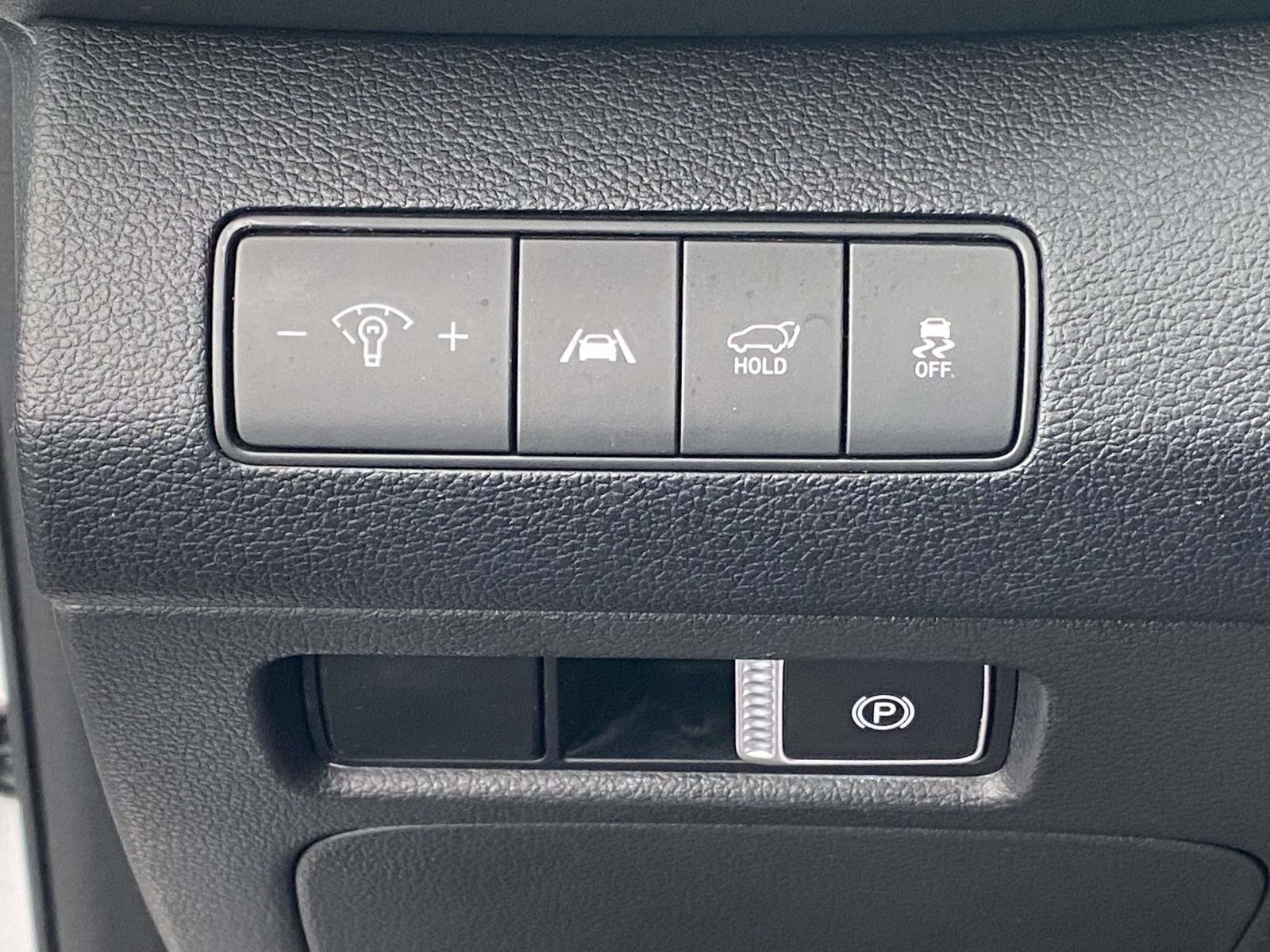 Used 2021 Hyundai Santa Fe SEL w/ Convenience Package image 18