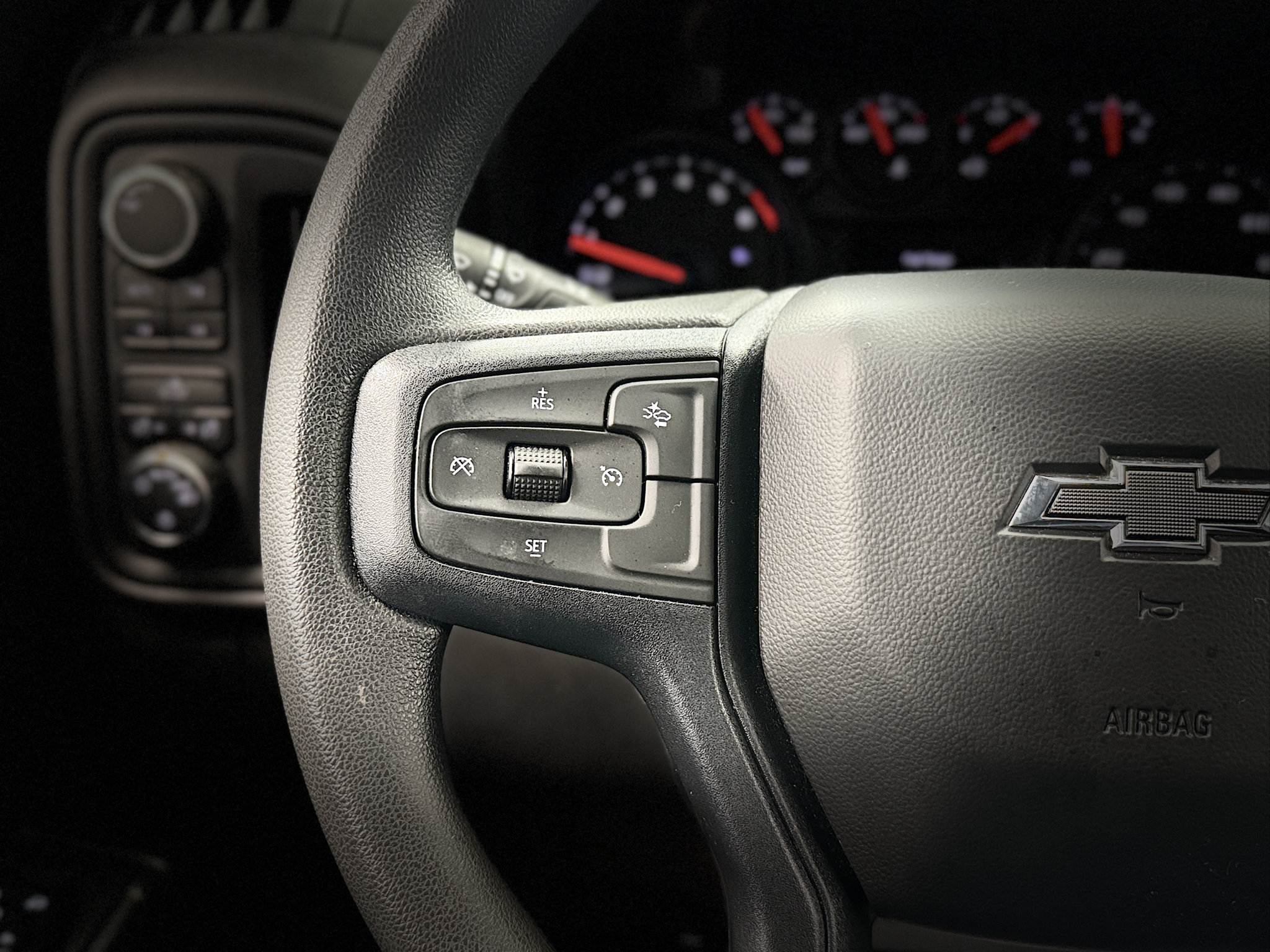 Used 2024 Chevrolet Silverado 1500 Custom Trail Boss AWD/4WD image 17