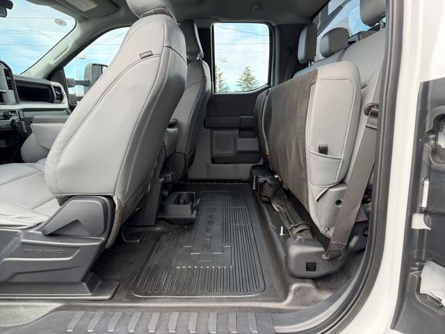 Used 2023 Ford F550 4x4 SuperCab Super Duty image 40