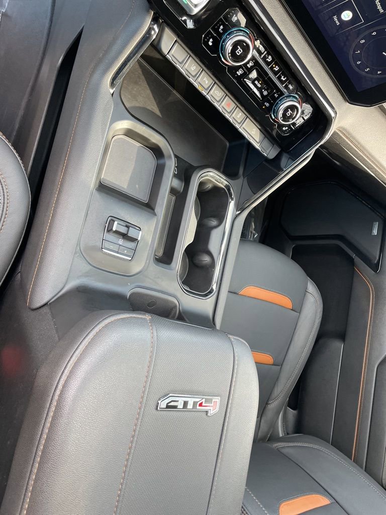 Used 2024 GMC Sierra 2500 AT4 w/ AT4 Premium Plus Package image 20