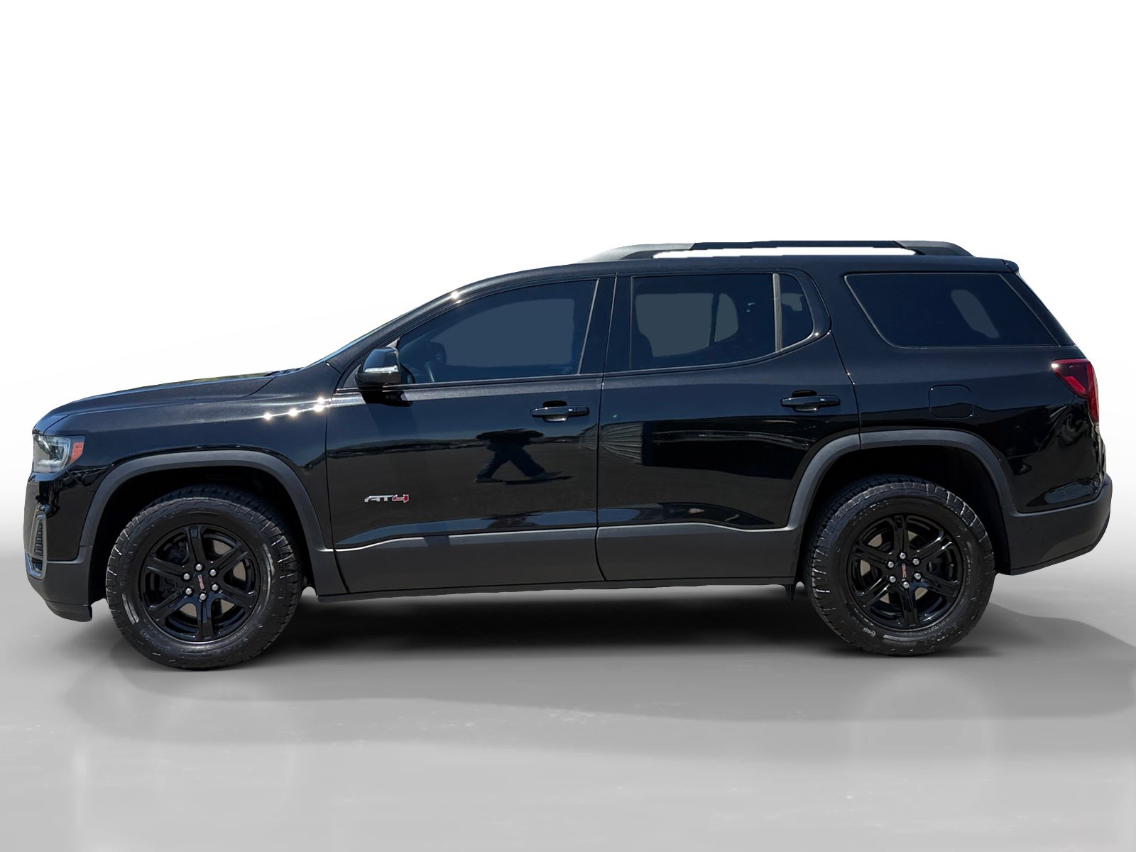 Used 2023 GMC Acadia AT4 w/ Technology Package AWD/4WD image 2