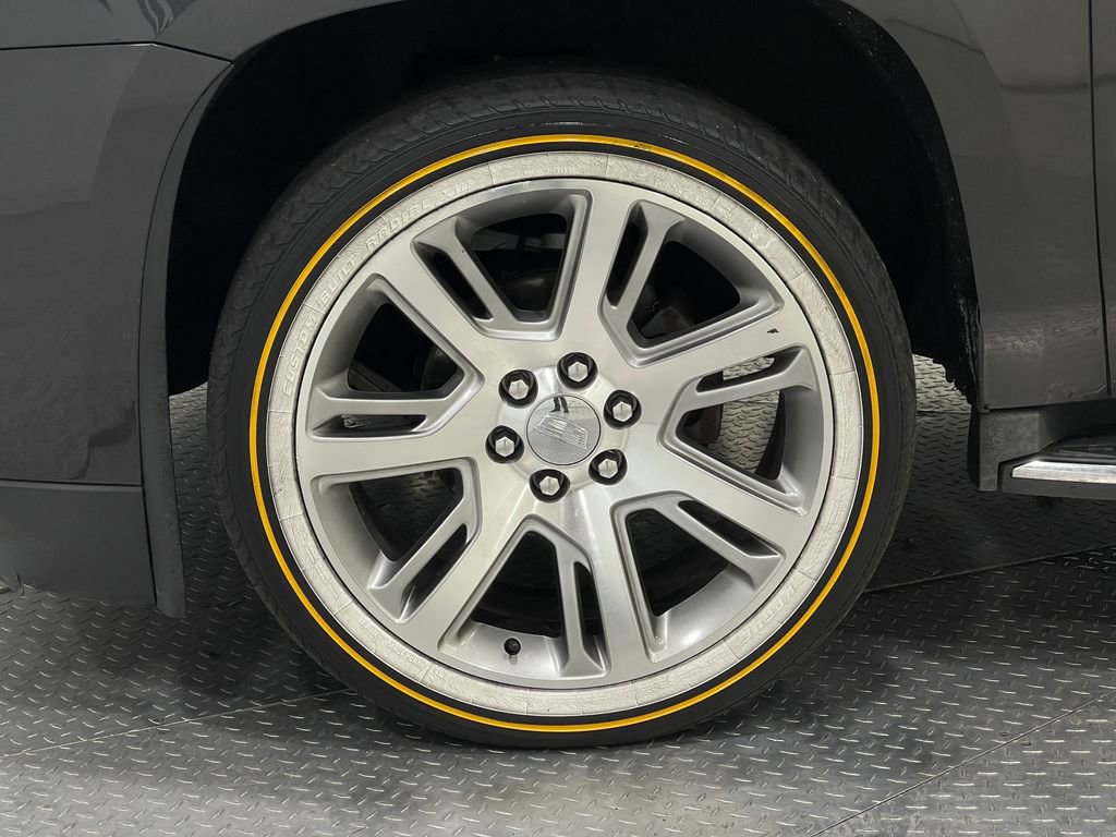 Used 2016 Cadillac Escalade ESV Luxury image 33