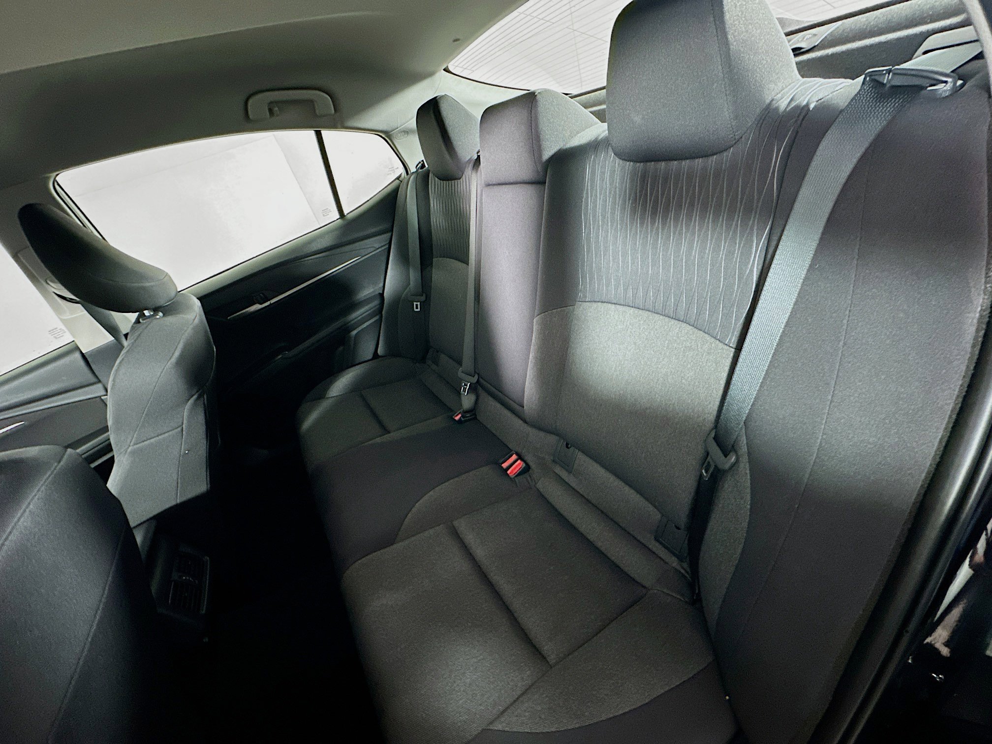 Used 2025 Toyota Camry LE image 26
