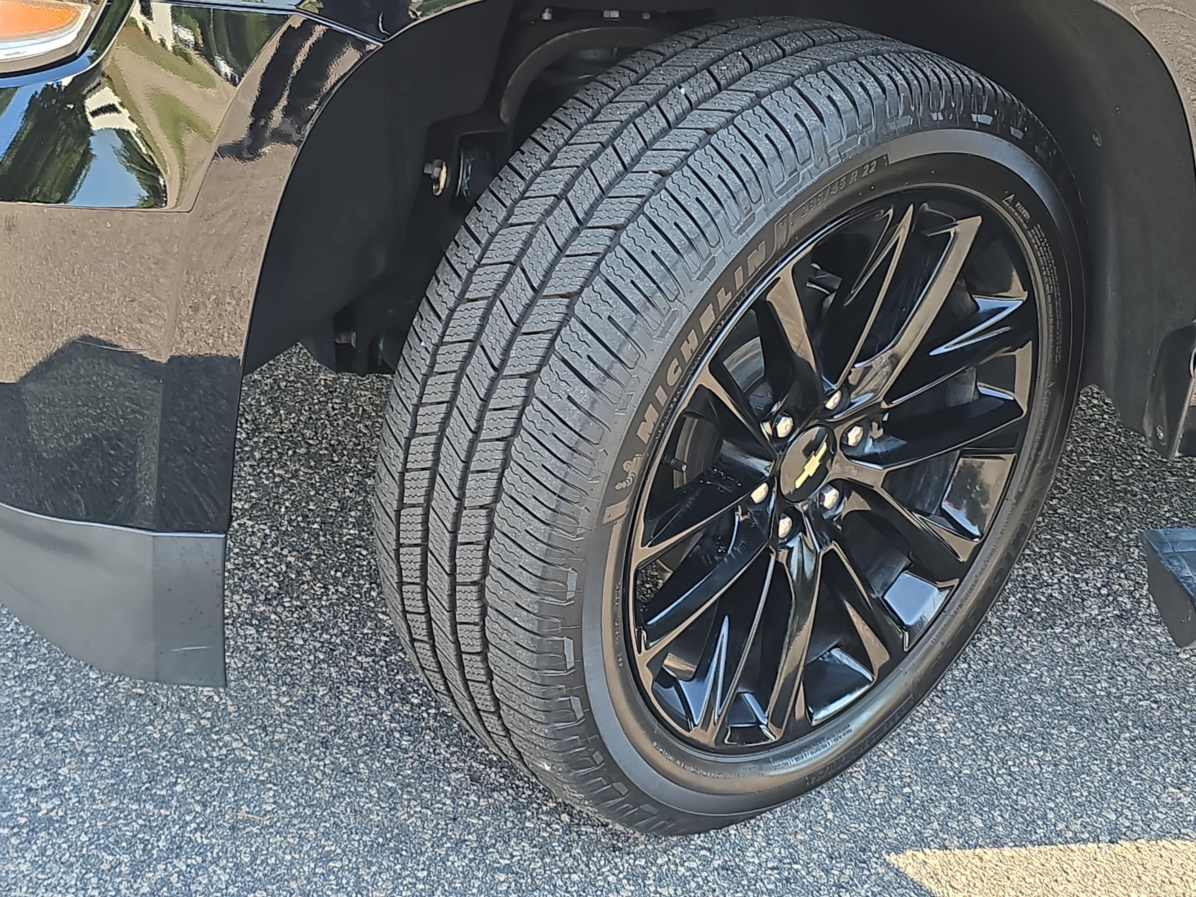Used 2019 Chevrolet Tahoe Premier w/ Premier Plus Edition AWD/4WD image 34