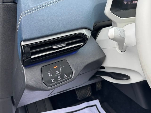 Certified 2023 Volkswagen ID.4 Pro S Plus AWD/4WD image 36