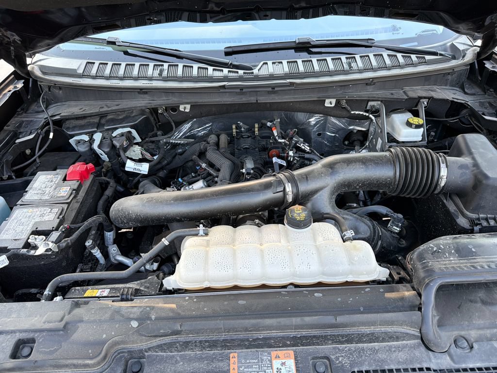 Used 2025 Ford Expedition Max Platinum AWD/4WD image 24