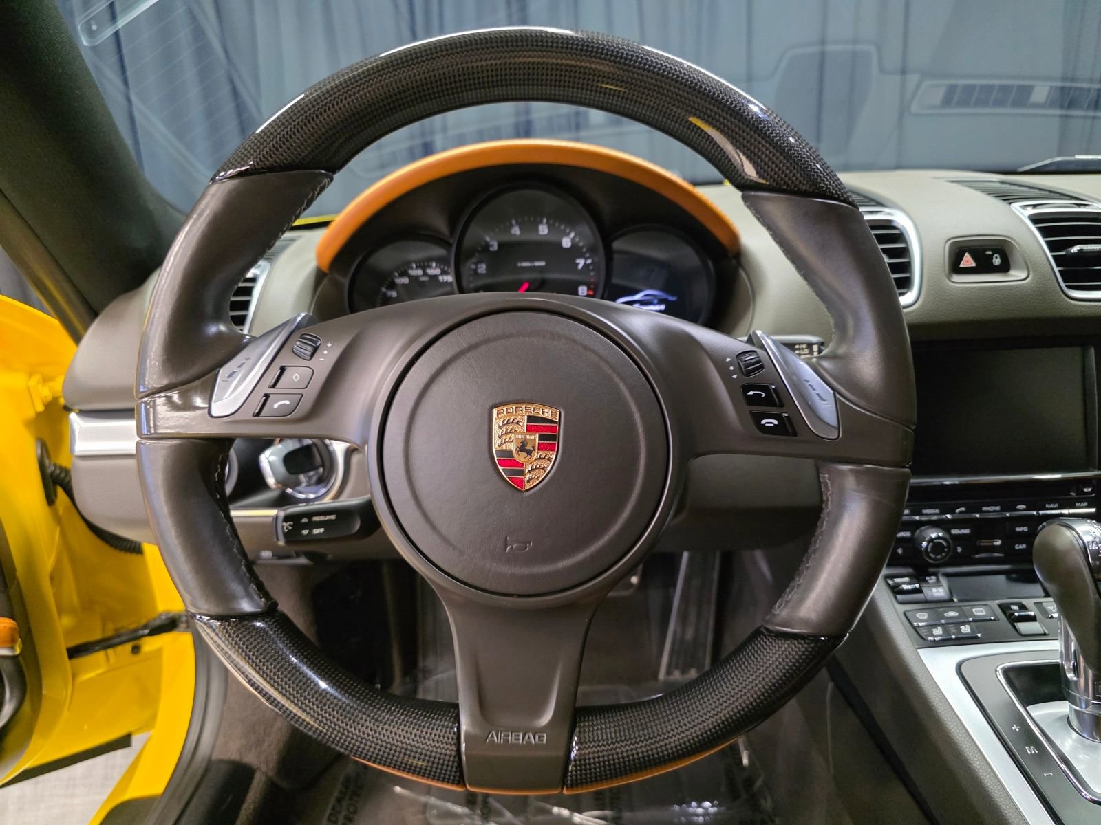 Used 2015 Porsche Cayman RWD image 25