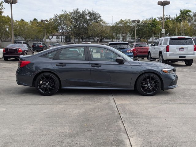 Used 2023 Honda Civic Sport image 4