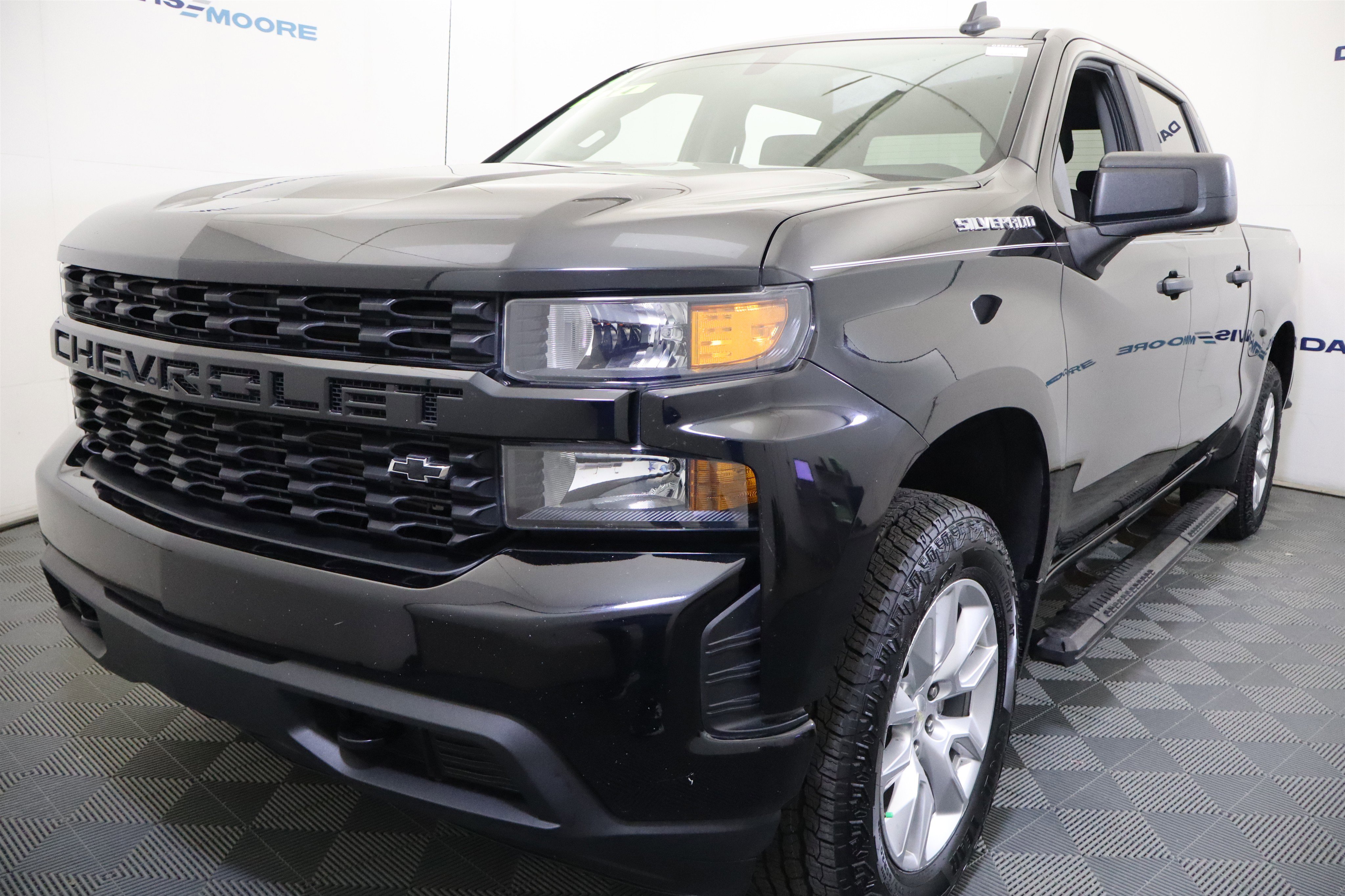 Used 2021 Chevrolet Silverado 1500 Custom image 12