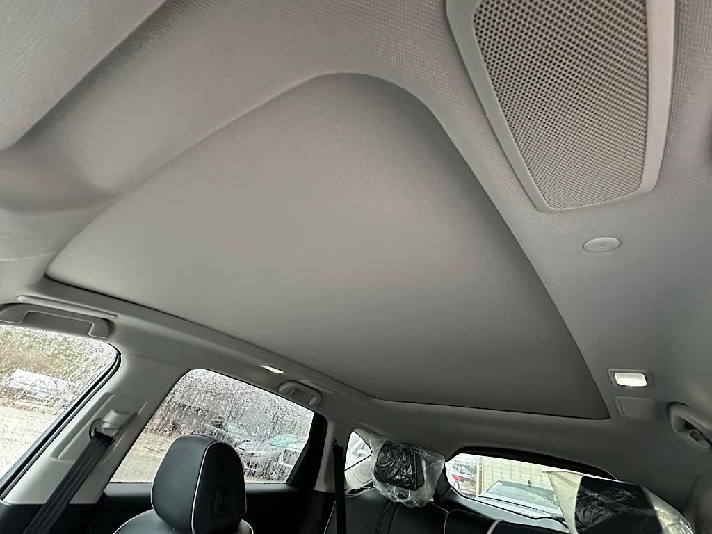 New 2026 Acura RDX SH-AWD w/ Advance Package image 9