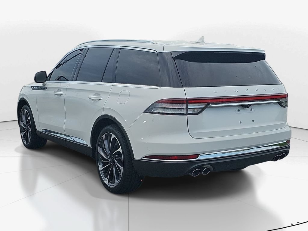 Used 2022 Lincoln Aviator Reserve w/ Equipment Group 201A RWD image 8