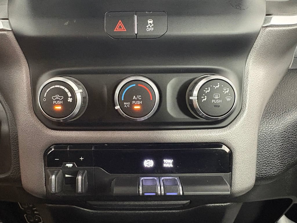 Used 2021 RAM 2500 Big Horn AWD/4WD image 29