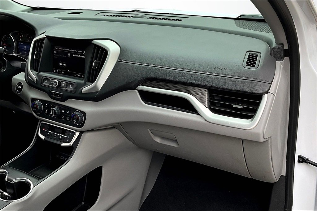 Used 2023 GMC Terrain SLE w/ Driver Convenience Package image 25