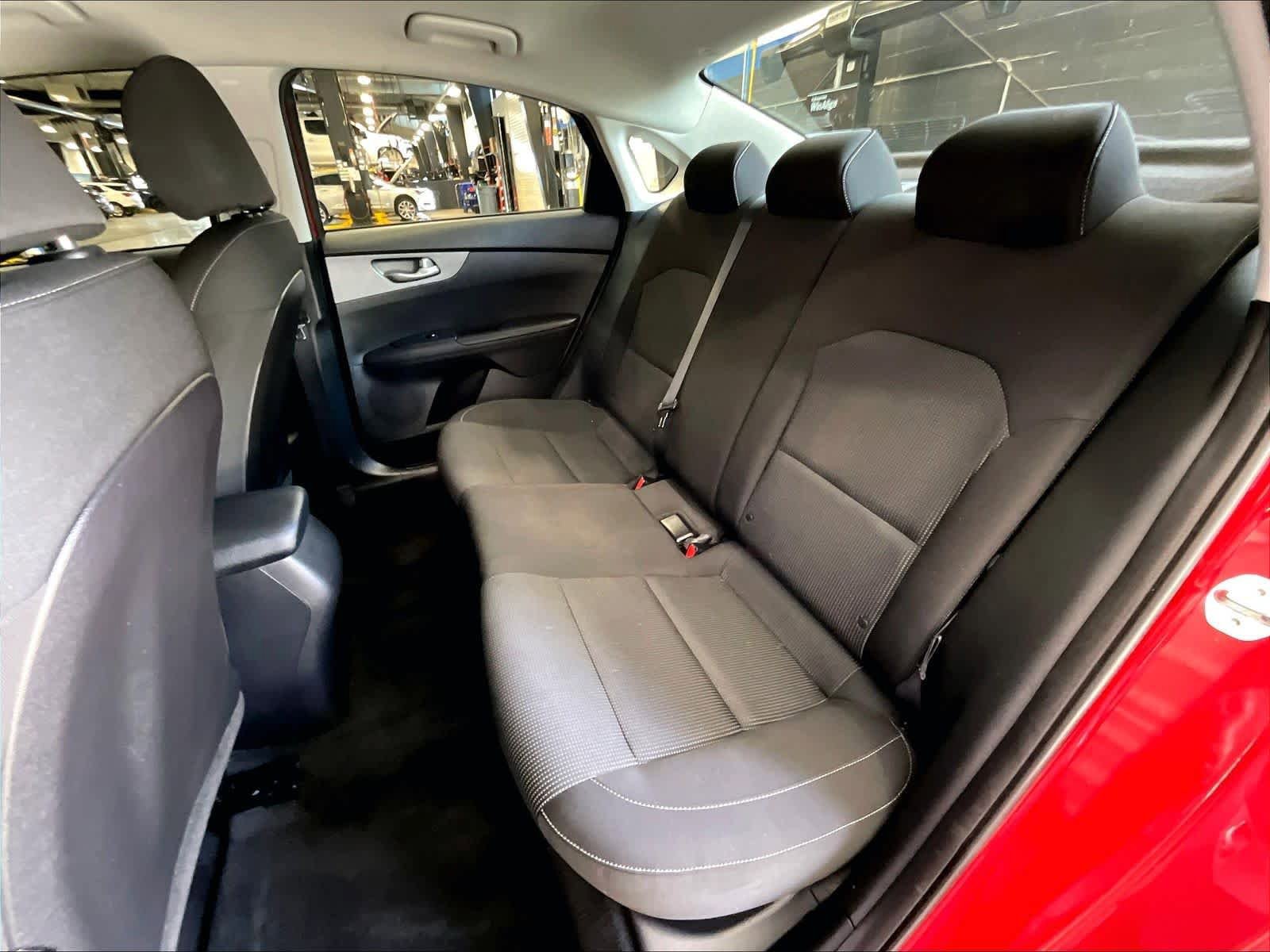 Used 2021 Kia Forte LXS FWD image 15
