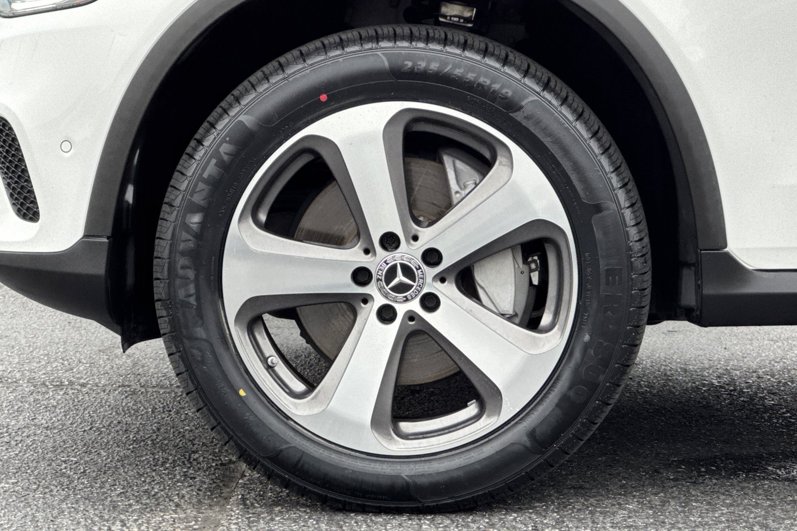 Used 2022 Mercedes-Benz GLC 300 4MATIC image 12