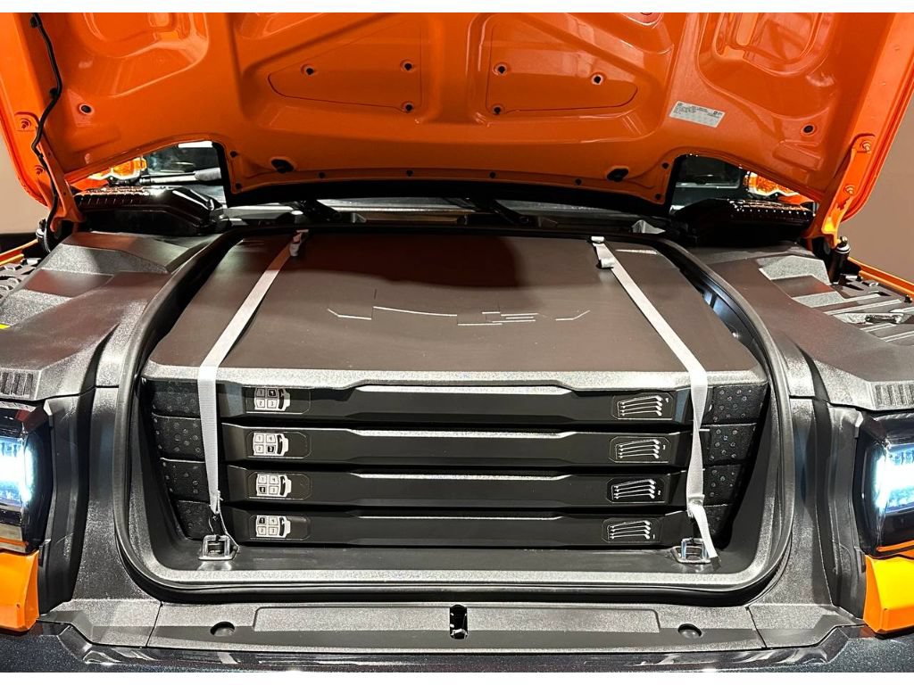 Used 2024 GMC Hummer EV 3X AWD/4WD image 4