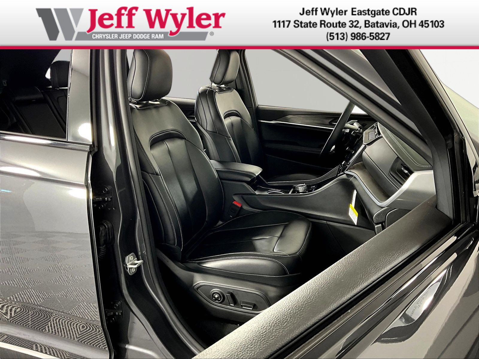 New 2026 Jeep Grand Cherokee Limited AWD/4WD image 19