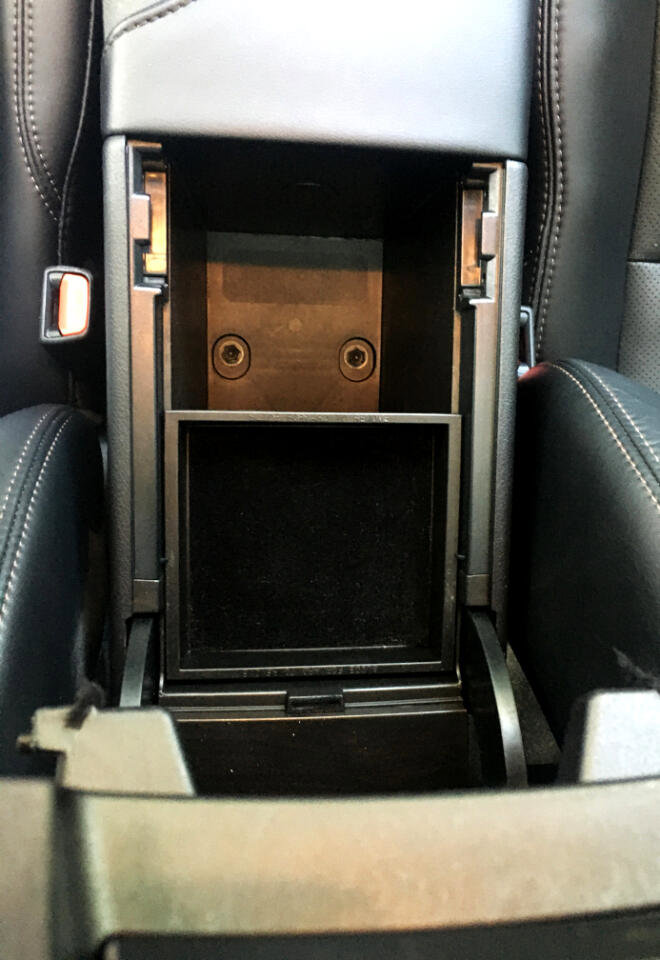 Used 2018 Toyota Avalon XLE Premium image 34