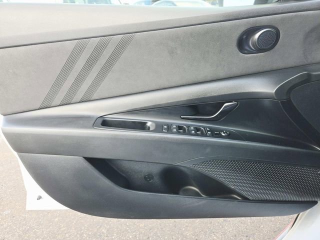 Used 2023 Hyundai Elantra N image 30