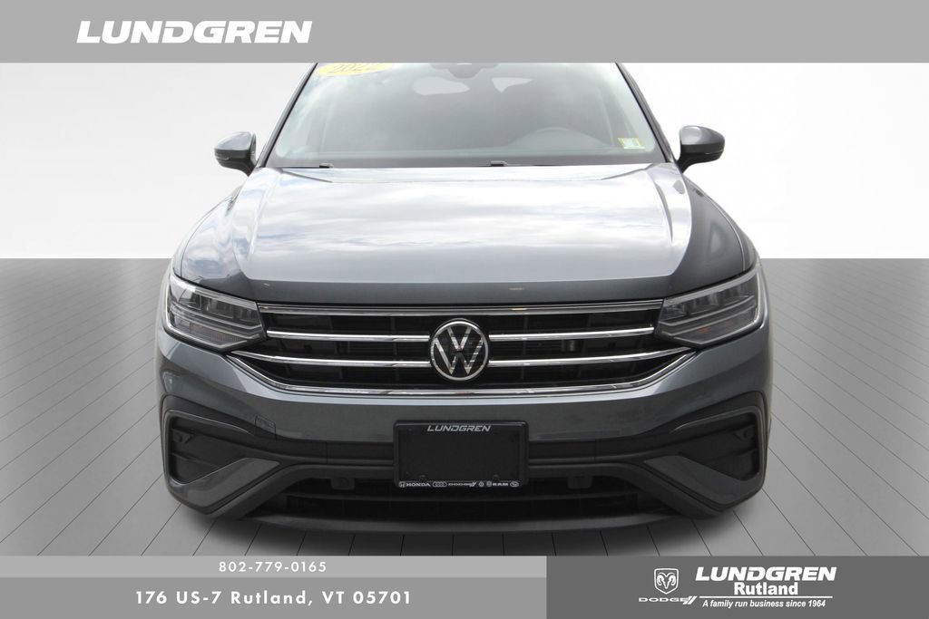 Used 2022 Volkswagen Tiguan SE image 49