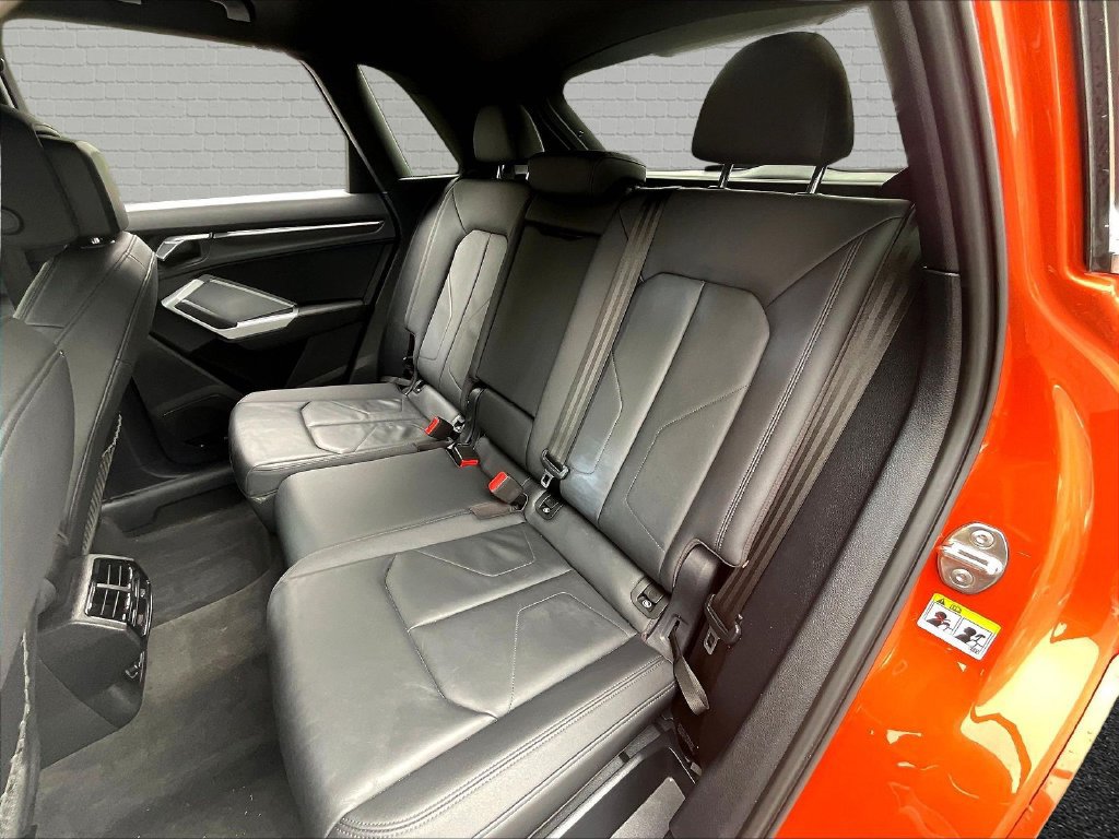 Used 2022 Audi Q3 2.0T Premium Plus AWD/4WD image 16