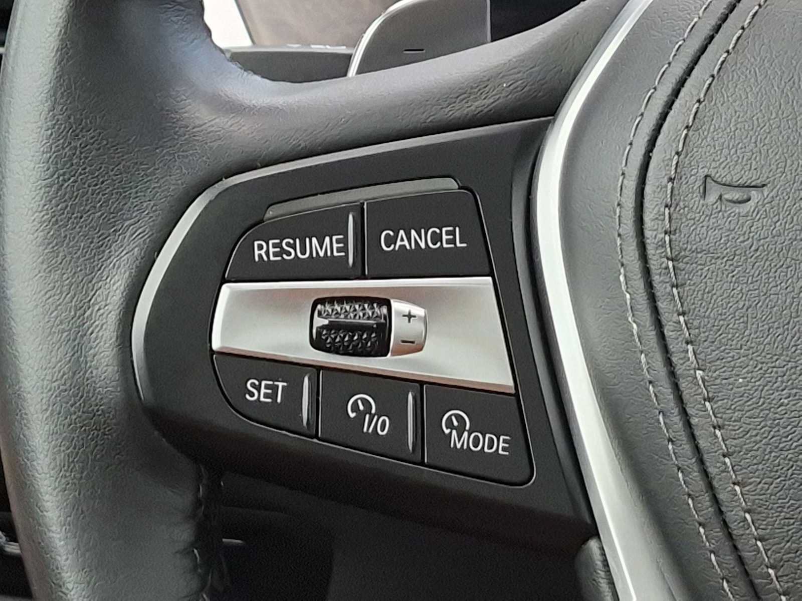 Used 2024 BMW X5 xDrive40i w/ Premium Package AWD/4WD image 26