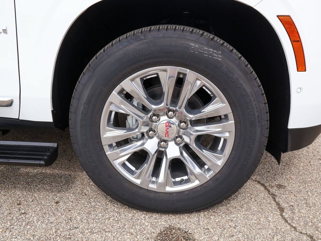 New 2026 GMC Yukon XL Denali w/ Sun & Power Step Package AWD/4WD image 38