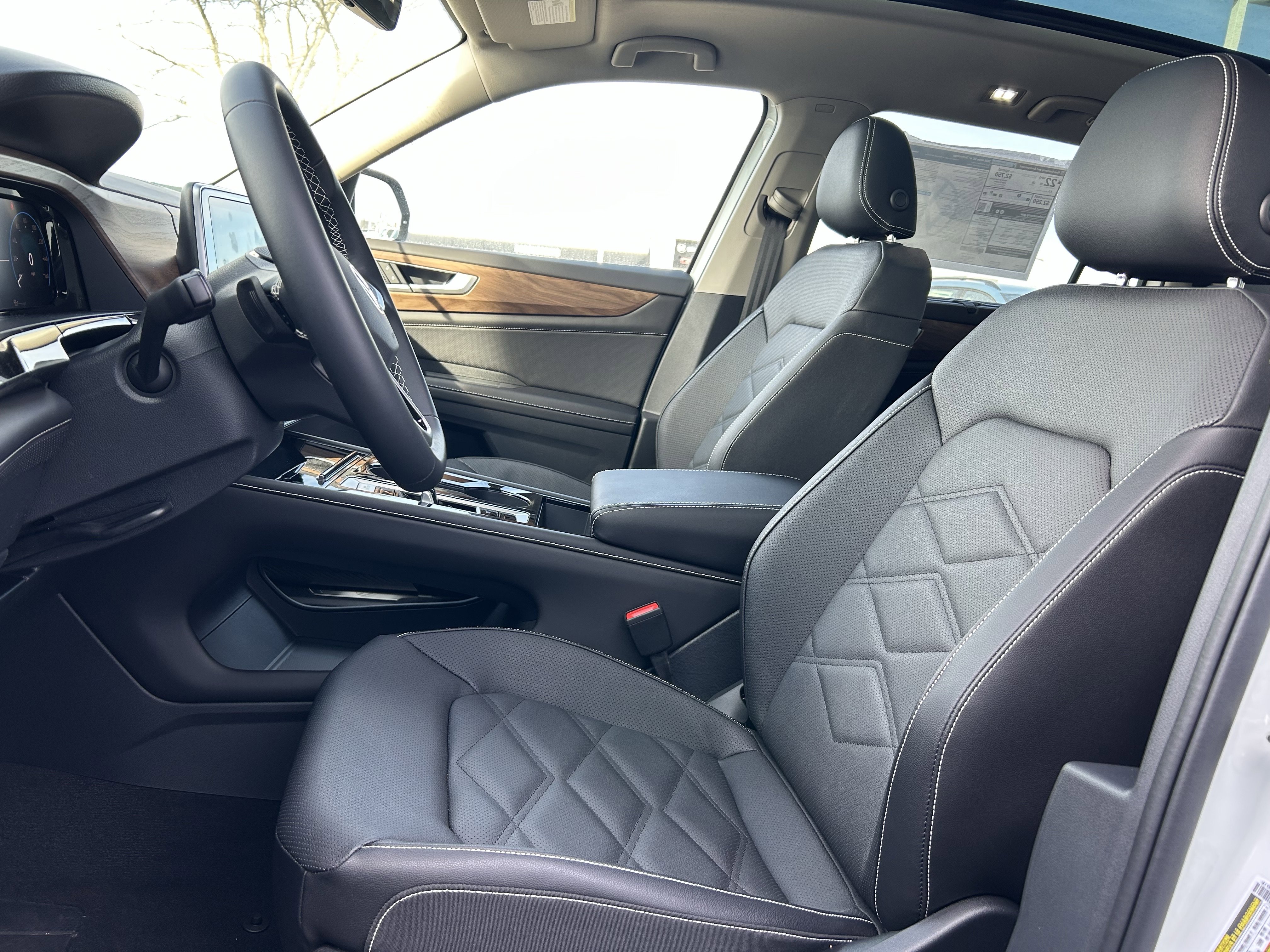 New 2026 Volkswagen Atlas SE image 22