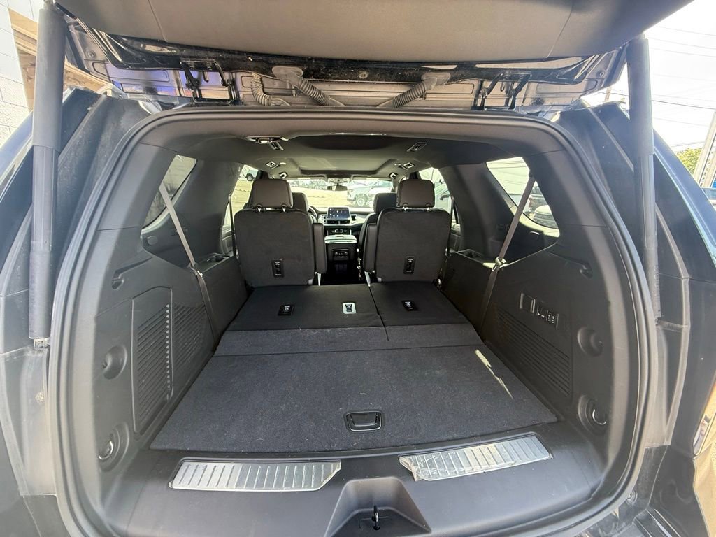 Used 2022 Chevrolet Tahoe Premier w/ Max Trailering Package AWD/4WD image 8