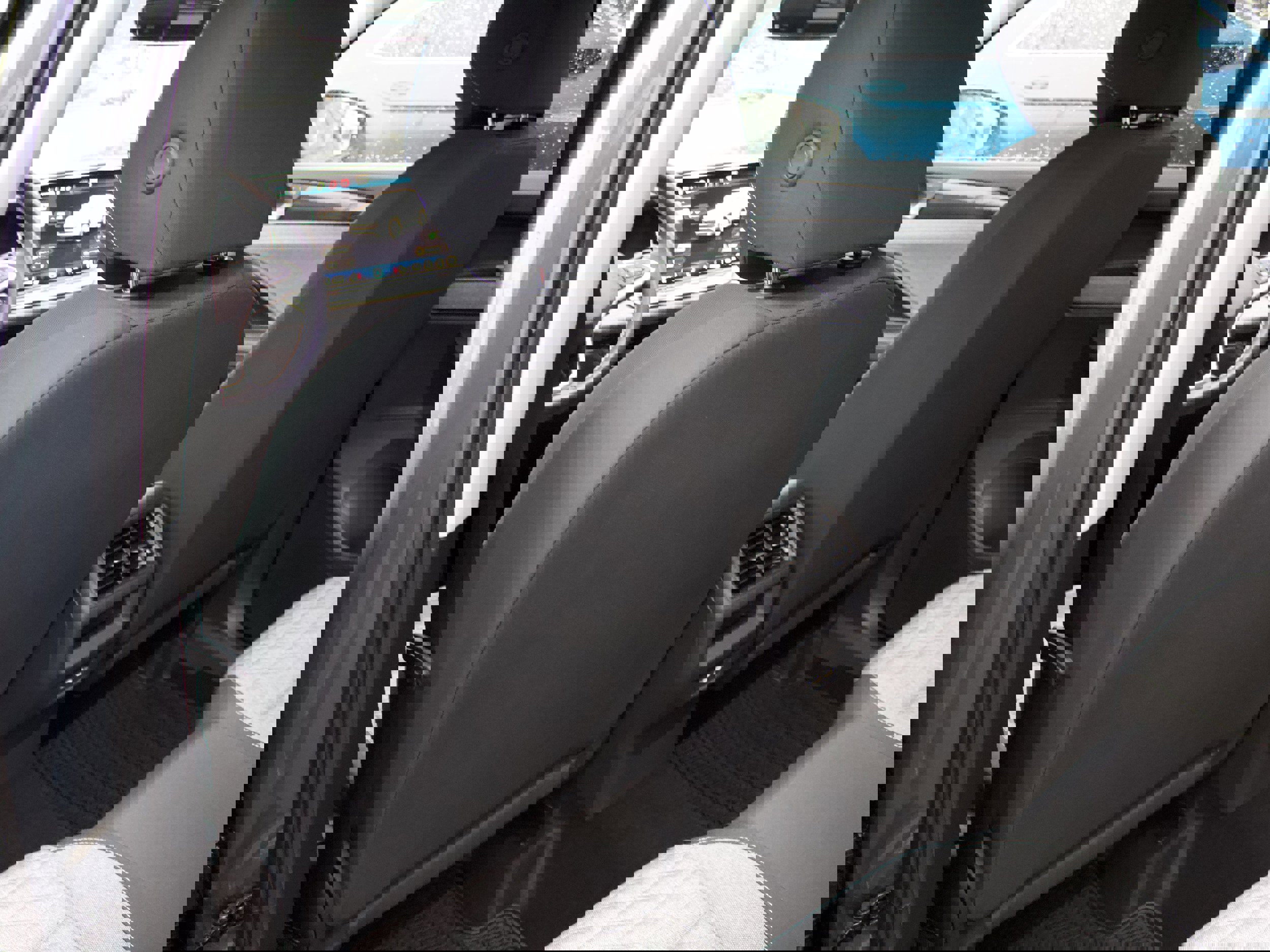 New 2026 Volkswagen Tiguan S image 26