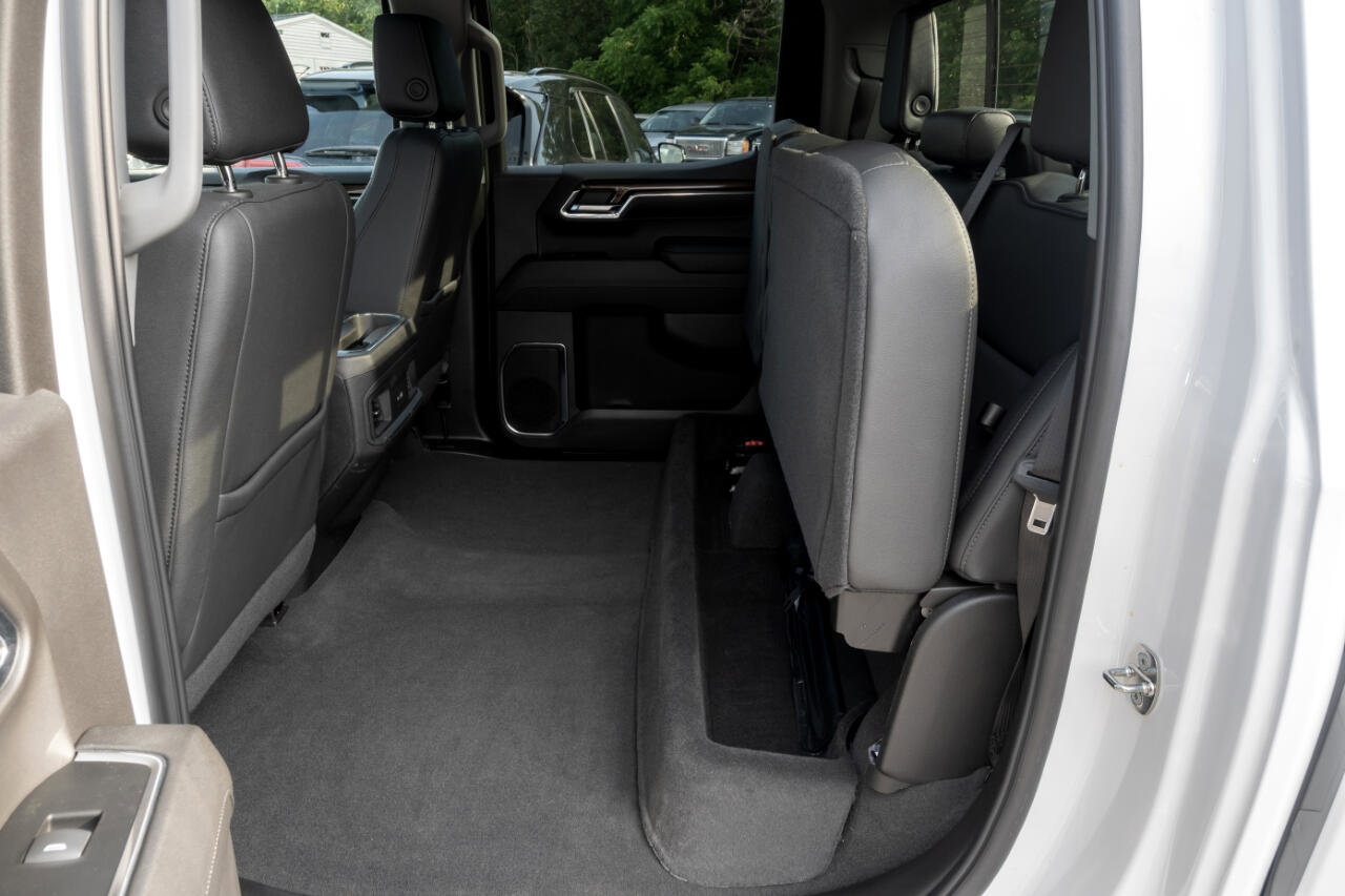 Used 2024 Chevrolet Silverado 1500 RST image 22