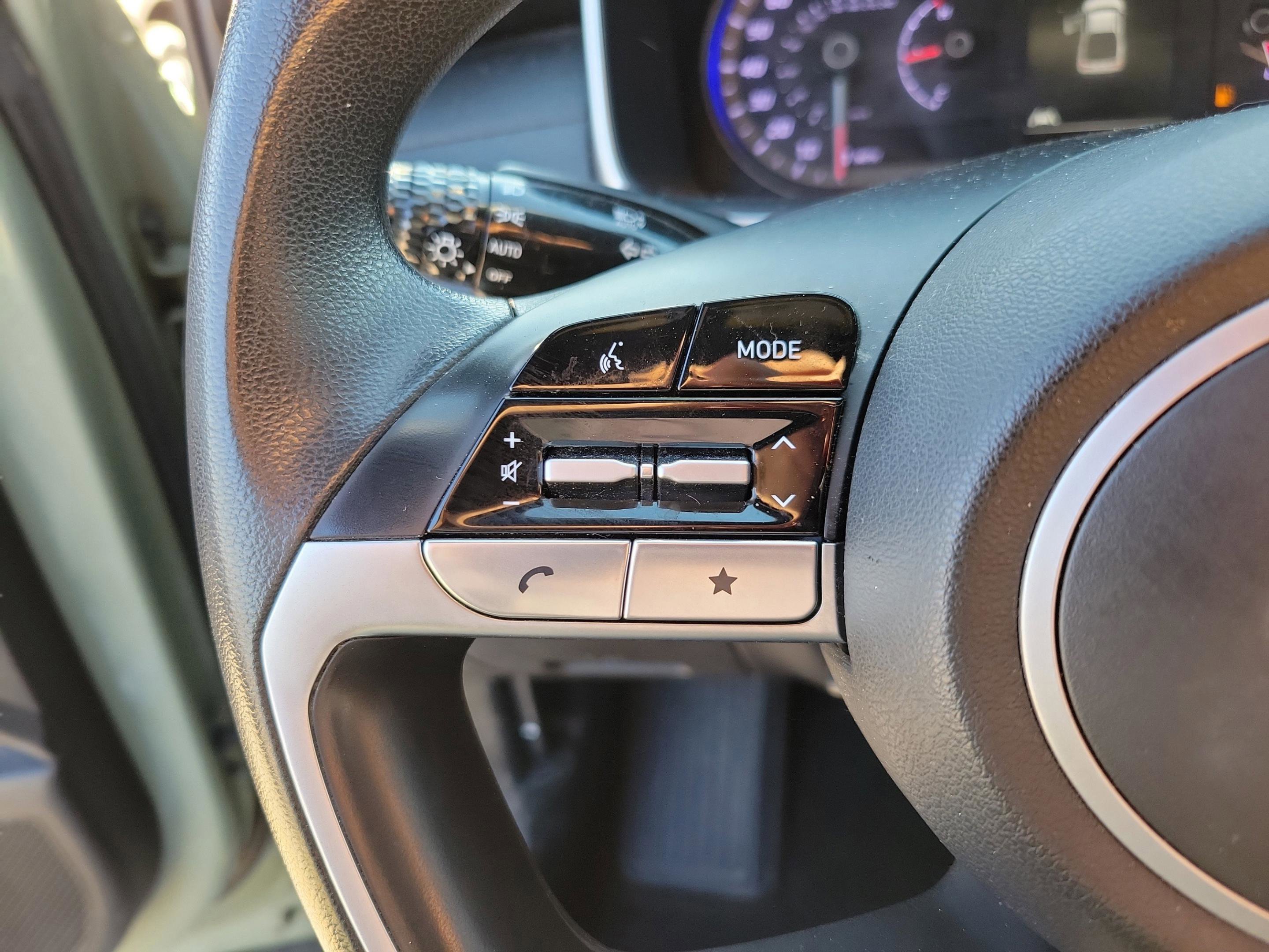 Certified 2024 Hyundai Santa Cruz SEL image 18