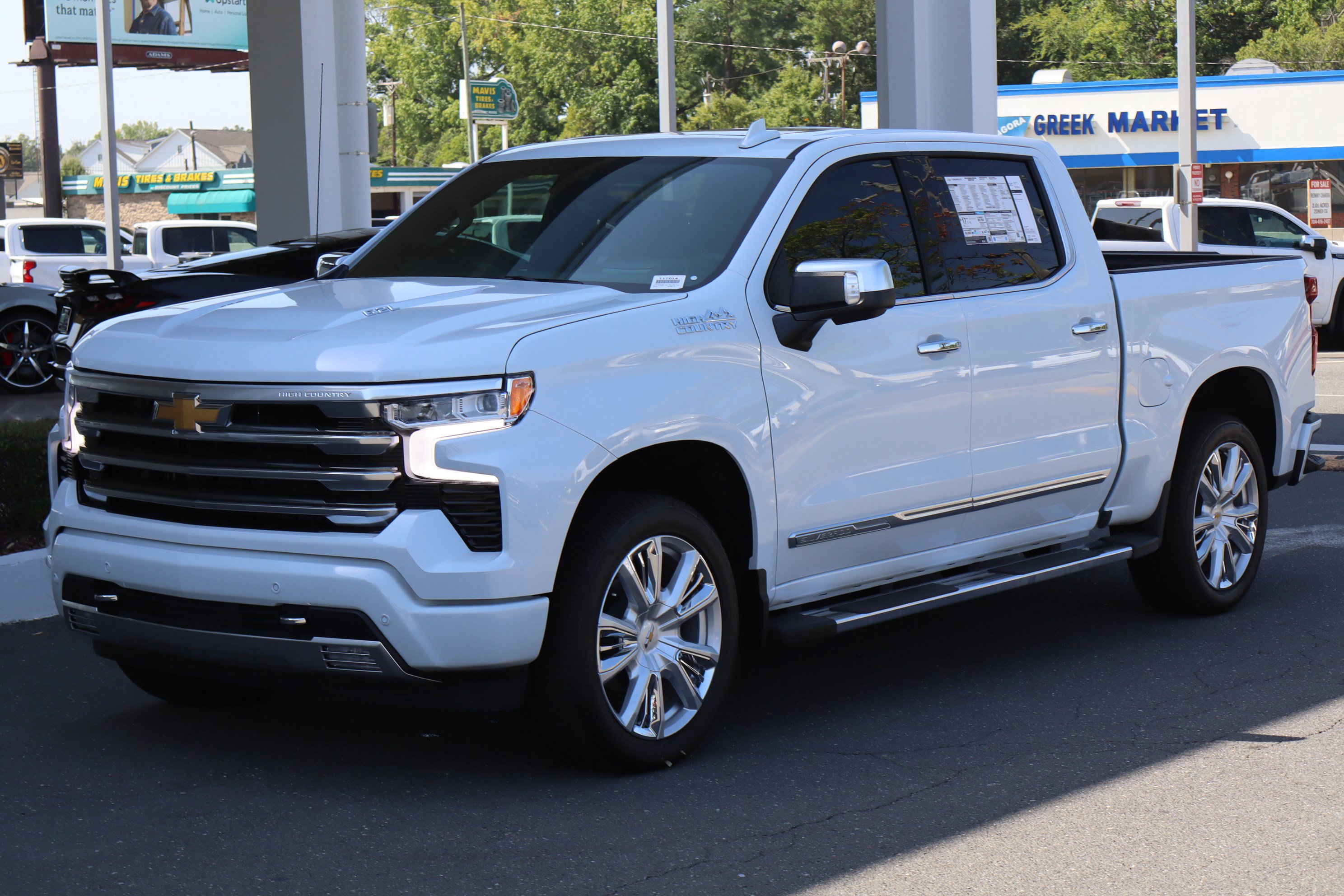 New 2026 Chevrolet Silverado 1500 High Country w/ High Country Premium Package AWD/4WD image 3