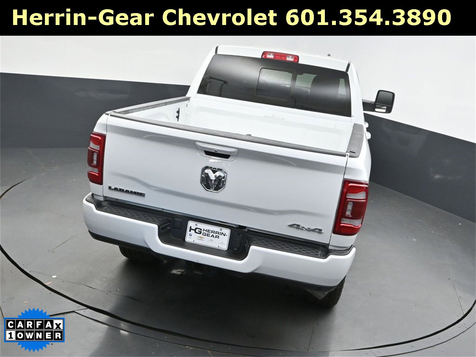 Used 2024 RAM 2500 Laramie w/ Safety Group image 36