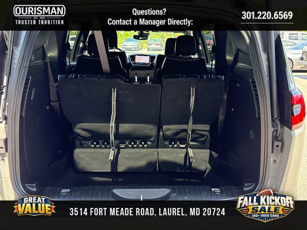 Used 2025 Chrysler Pacifica Limited FWD image 18