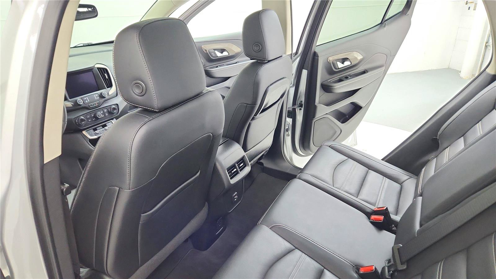 Used 2022 GMC Terrain Denali AWD/4WD image 14