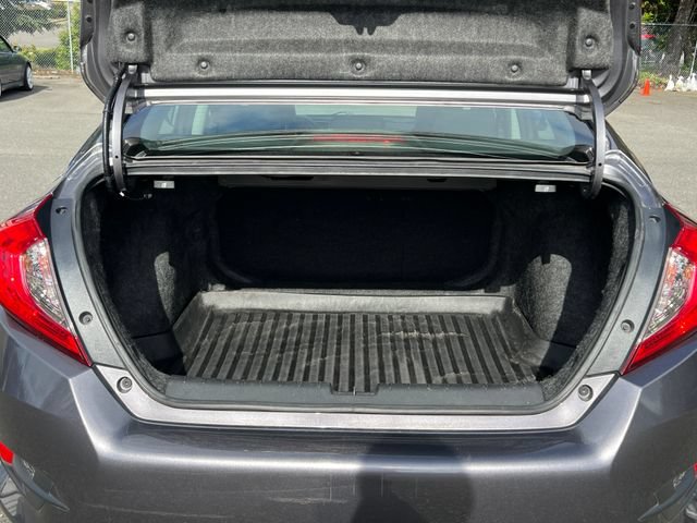 Used 2017 Honda Civic Touring image 12