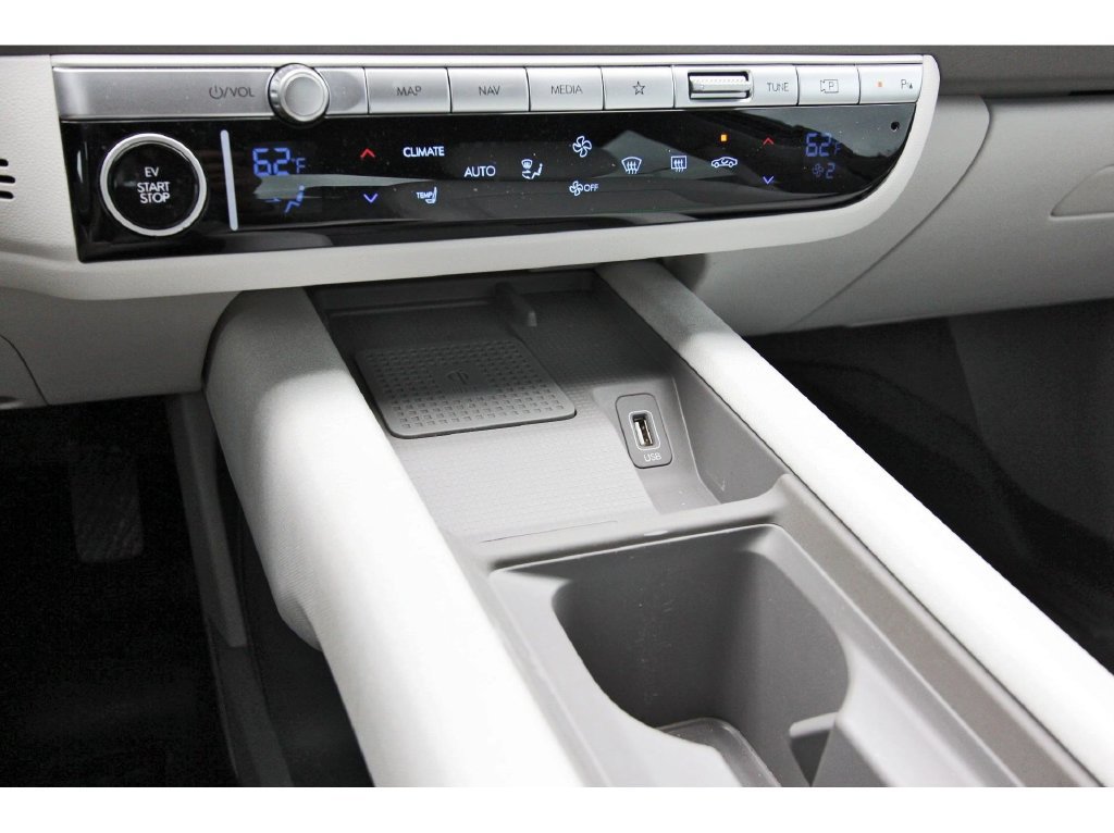 Used 2023 Hyundai Ioniq 6 SEL RWD image 30