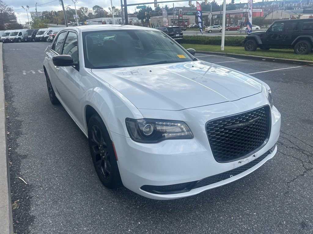 Used 2022 Chrysler 300 Touring w/ Sport Appearance Package