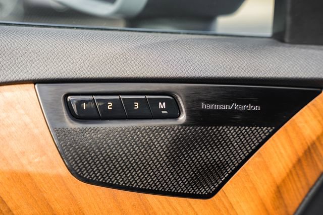 Used 2024 Volvo XC90 T8 Plus w/ Protection Package Premier image 37