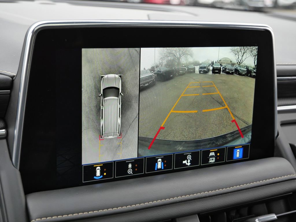 Used 2022 GMC Yukon SLT w/ SLT Premium Package image 30