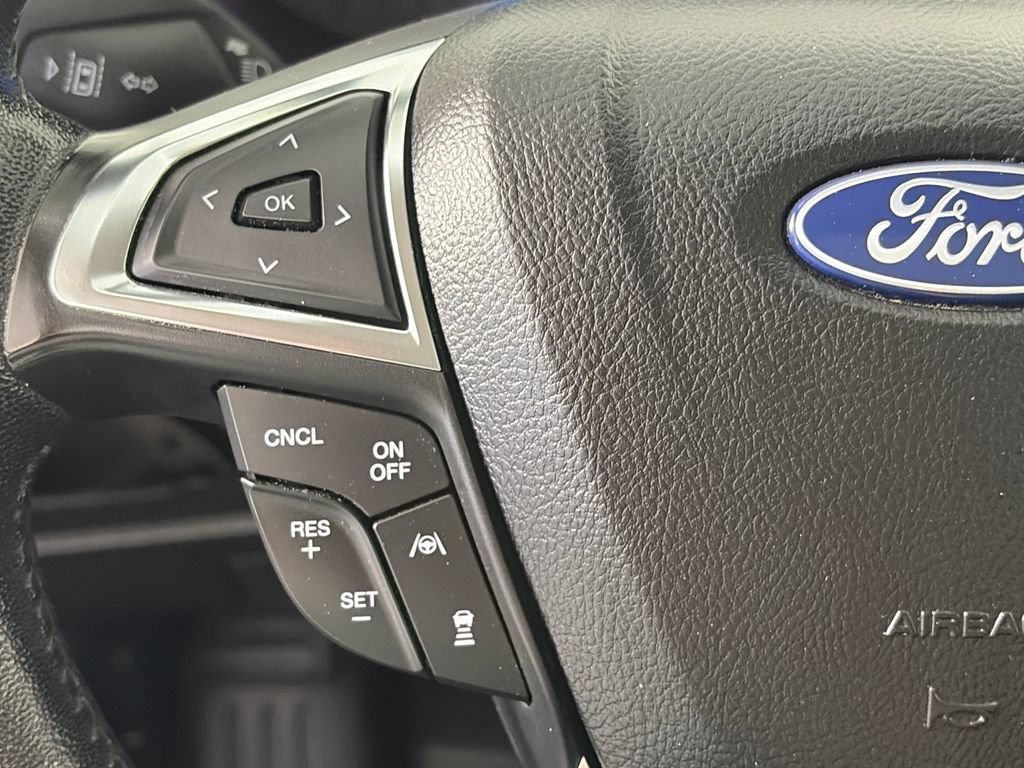 Certified 2022 Ford Edge Titanium AWD/4WD image 17