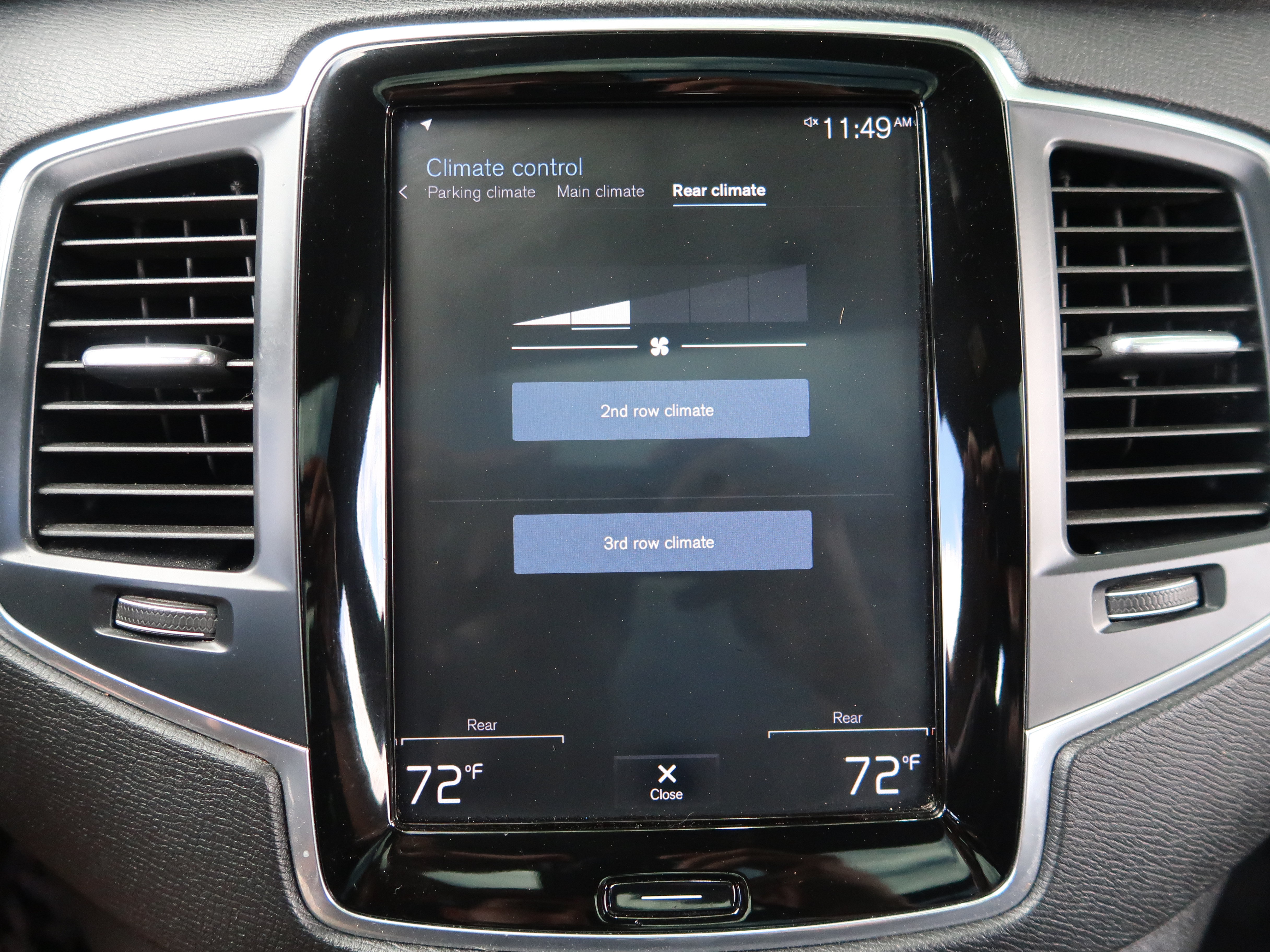 Used 2019 Volvo XC90 T5 Momentum w/ Protection Package Premier FWD image 19