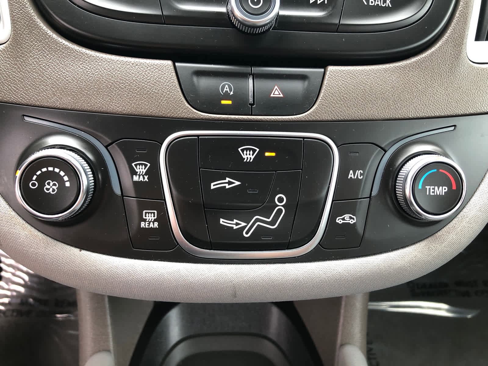 Used 2023 Chevrolet Malibu LS w/ Driver Confidence Package FWD image 13
