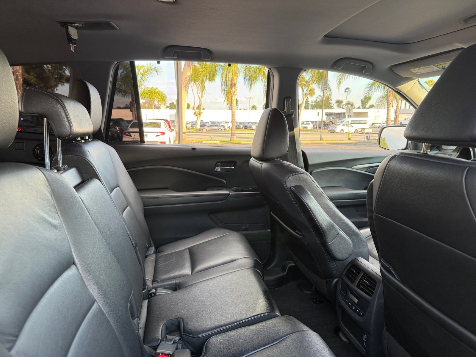 Used 2022 Honda Pilot Special Edition image 19