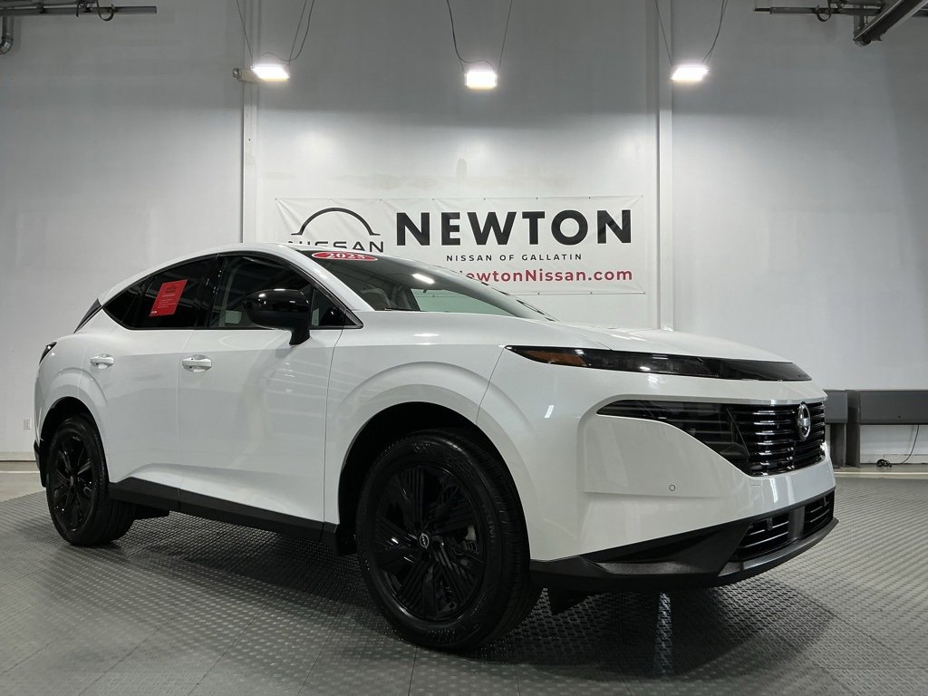 Used 2025 Nissan Murano SV image 42