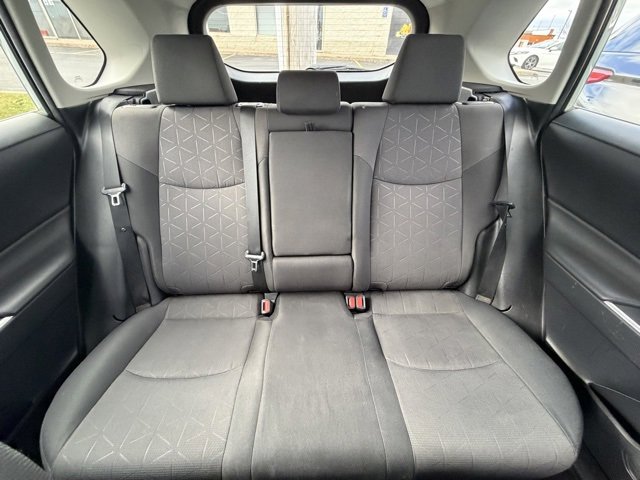 Used 2019 Toyota RAV4 XLE image 17